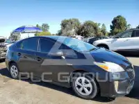 2013 Toyota PRIUS фото