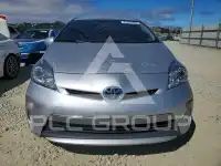 2013 Toyota PRIUS фото