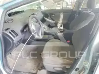 2013 Toyota PRIUS фото
