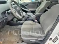 2013 Toyota PRIUS фото