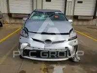 2013 Toyota PRIUS фото