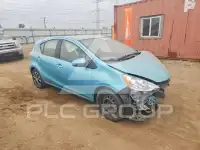 2013 Toyota PRIUS фото