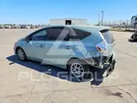 2013 Toyota PRIUS фото