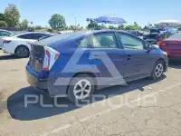 2013 Toyota PRIUS фото