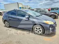 2013 Toyota PRIUS фото