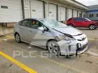 2013 Toyota PRIUS фото
