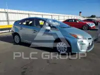 2013 Toyota PRIUS фото