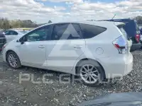 2013 Toyota PRIUS photo