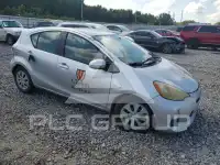2013 Toyota PRIUS photo