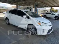 2013 Toyota PRIUS photo