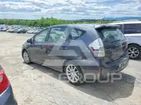 2013 Toyota PRIUS photo