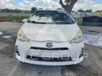 2013 Toyota PRIUS фото