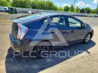 2013 Toyota PRIUS фото