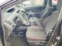 2013 Toyota PRIUS фото