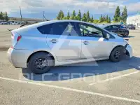 2013 Toyota PRIUS photo