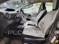 2013 Toyota PRIUS фото