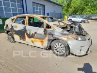 2013 Toyota PRIUS фото