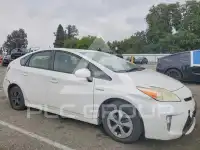 2013 Toyota PRIUS фото