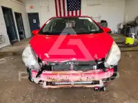 2013 Toyota PRIUS фото