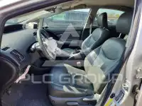 2013 Toyota PRIUS фото