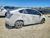 2013 Toyota PRIUS фото