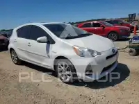 2013 Toyota PRIUS фото