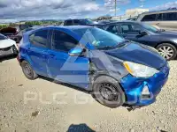 2013 Toyota PRIUS photo