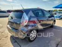 2013 Toyota PRIUS фото