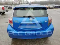 2013 Toyota PRIUS фото