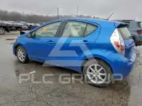 2013 Toyota PRIUS фото