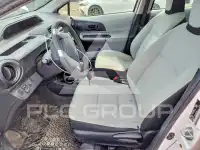 2013 Toyota PRIUS photo