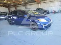 2013 Toyota PRIUS фото