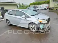 2013 Toyota PRIUS фото