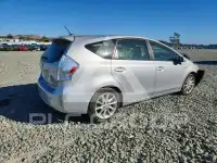2013 Toyota PRIUS фото