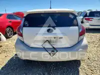 2013 Toyota PRIUS photo