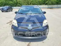 2013 Toyota PRIUS photo