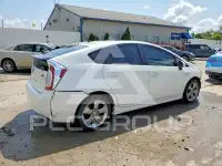 2013 Toyota PRIUS photo
