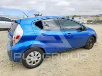 2013 Toyota PRIUS фото