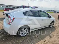 2013 Toyota PRIUS фото