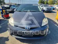 2013 Toyota PRIUS фото