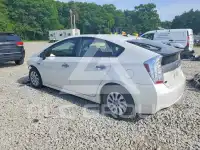 2013 Toyota PRIUS фото