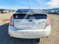2013 Toyota PRIUS фото