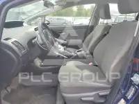 2013 Toyota PRIUS фото