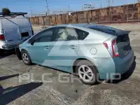 2013 Toyota PRIUS фото