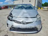 2013 Toyota PRIUS фото