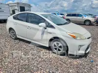 2013 Toyota PRIUS photo