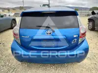 2013 Toyota PRIUS фото