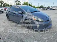 2013 Toyota PRIUS photo