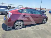 2013 Toyota PRIUS фото