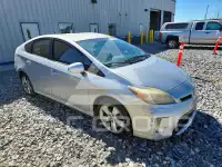 2013 Toyota PRIUS photo